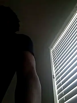bigboytoy912 online show from April 28, 2026, 10:36 pm