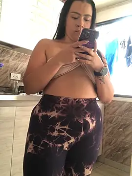 Abigail Cowen online show from November 25, 2025, 3:45 pm