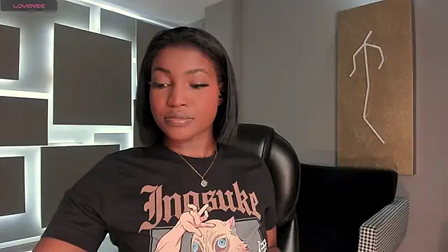 SavannahStorm online show from November 5, 2025, 11:57 am