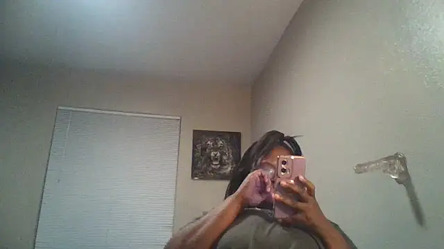 Snapshot of Needmehard chatting on December 22, 2024, 3:00 am Needmehard online show from December 22, 2024, 3:00 am