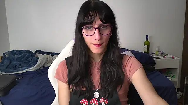 Snapshot of Alice_love29 chatting on February 16, 2025, 10:00 pm Alice love29 online show from February 16, 2025, 10:00 pm