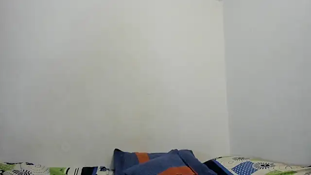 Nathaly love96 online show from March 22, 2025, 7:42 pm