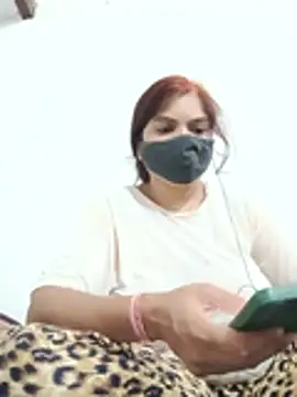 Snapshot of illay_love chatting on June 2, 2026, 7:14 pm illay love online show from June 2, 2026, 7:14 pm