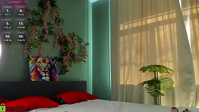 Margaret Clark  online show from March 31, 2026, 11:23 am