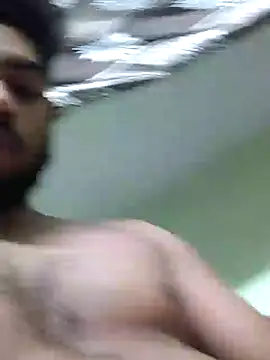 Rajsingh9650 online show from January 10, 2025, 3:39 am