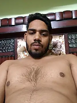 Rajsingh9650 online show from November 25, 2025, 2:39 pm