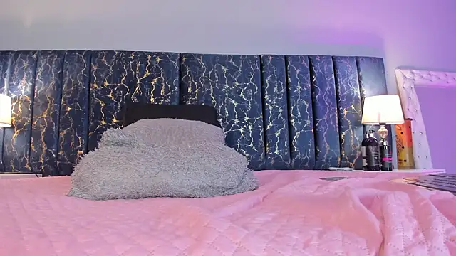 Sophia Lemos online show from January 15, 2026, 1:36 pm