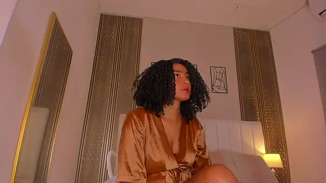 zoe sky  online show from March 24, 2026, 11:32 am