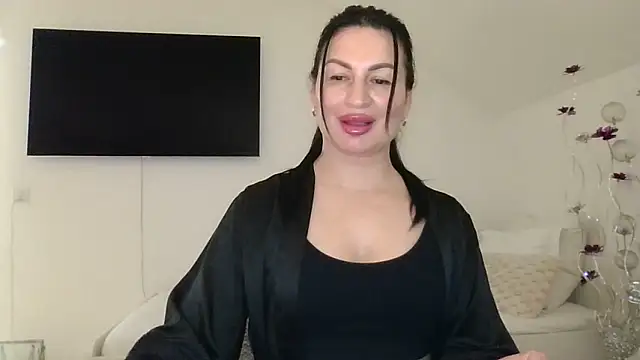 Helena7077 online show from January 6, 2025, 10:58 pm