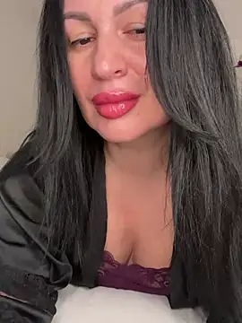 Helena7077 online show from January 18, 2026, 10:46 pm