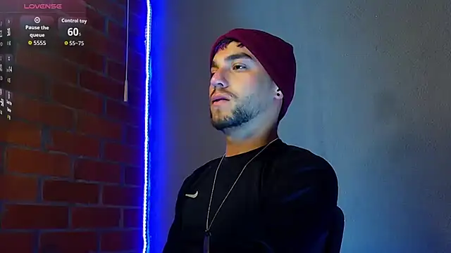 Snapshot of Leandro_valenzuela chatting on January 6, 2026, 4:49 am Leandro valenzuela online show from January 6, 2026, 4:49 am