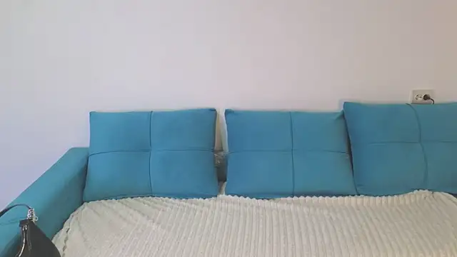 AudreyMell online show from December 3, 2025, 2:49 pm