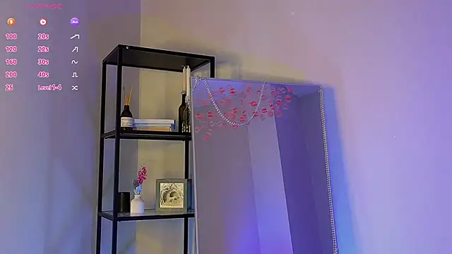 elfinvibes online show from March 13, 2025, 6:05 am