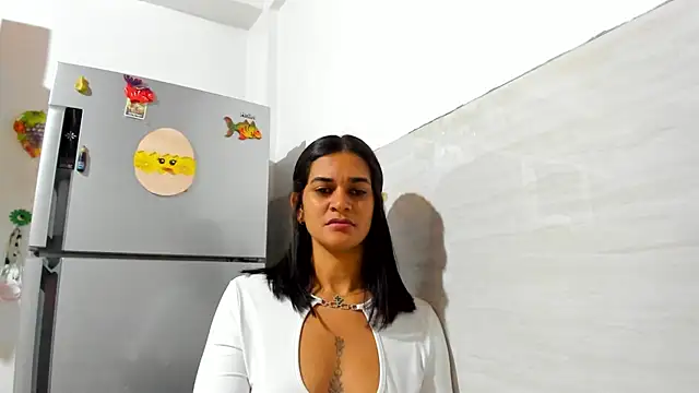 Snapshot of Biancasantillana chatting on October 10, 2025, 11:38 pm Biancasantillana online show from October 10, 2025, 11:38 pm