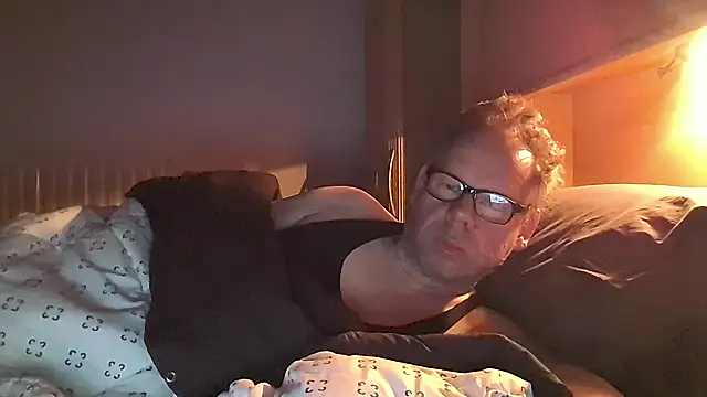 kinkyslet8 online show from March 21, 2026, 5:30 am