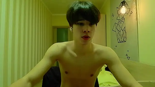 gayGamogey online show from December 18, 2024, 4:49 pm