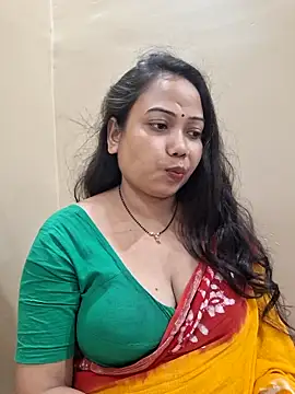 DREAM GIRL-30 online show from April 17, 2026, 4:32 pm