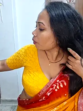 DREAM GIRL-30 online show from December 13, 2025, 8:04 pm