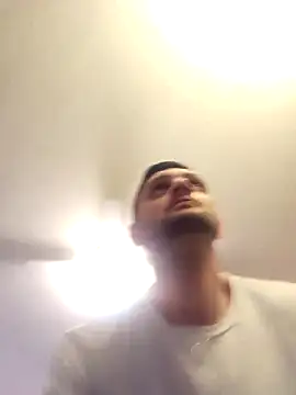 ChillzPnp online show from February 17, 2026, 11:46 pm