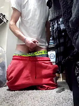 ChillzPnp online show from February 16, 2026, 9:24 pm