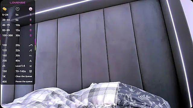 Snapshot of DreameSoul chatting on February 11, 2026, 5:07 am DreameSoul online show from February 11, 2026, 5:07 am