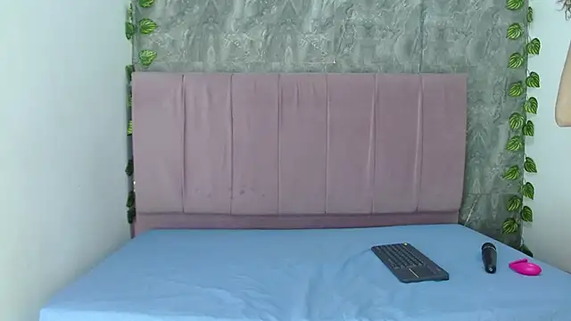 Snapshot of angelinabrookcm101 chatting on April 15, 2026, 4:29 am angelinabrookcm101 online show from April 15, 2026, 4:29 am