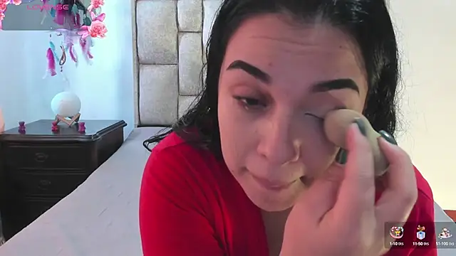 Snapshot of brianaGuzman chatting on October 1, 2025, 7:40 pm brianaGuzman online show from October 1, 2025, 7:40 pm