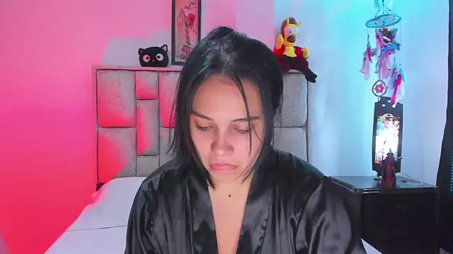 Snapshot of brianaGuzman chatting on February 8, 2026, 5:54 pm brianaGuzman online show from February 8, 2026, 5:54 pm