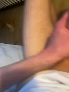 Snapshot of Jan4576 chatting on September 15, 2025, 3:34 pm Jan4576 online show from September 15, 2025, 3:34 pm