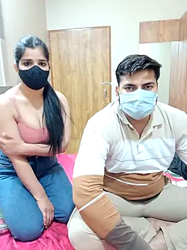 Snapshot of aaliya_bhattt chatting on March 8, 2025, 6:26 pm aaliya bhattt online show from March 8, 2025, 6:26 pm