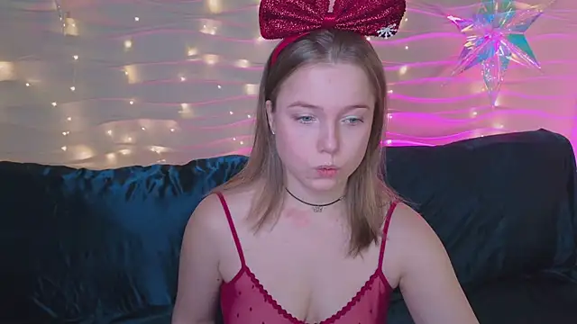 mary ton online show from December 23, 2025, 5:18 am