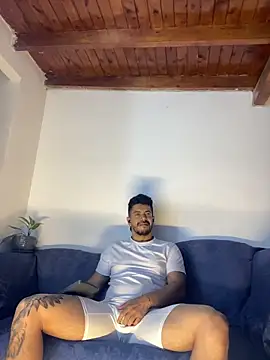 Snapshot of AndresSmith__ chatting on February 7, 2026, 7:38 am AndresSmith online show from February 7, 2026, 7:38 am