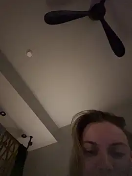 Snapshot of Milla__one chatting on October 26, 2025, 10:37 am Milla one online show from October 26, 2025, 10:37 am