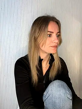 Milla  one online show from December 3, 2025, 9:53 am