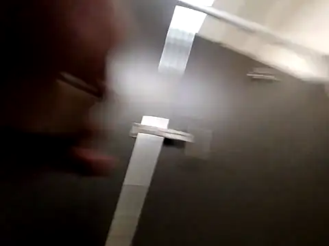 Snapshot of ed44435 chatting on December 4, 2025, 8:41 pm ed44435 online show from December 4, 2025, 8:41 pm