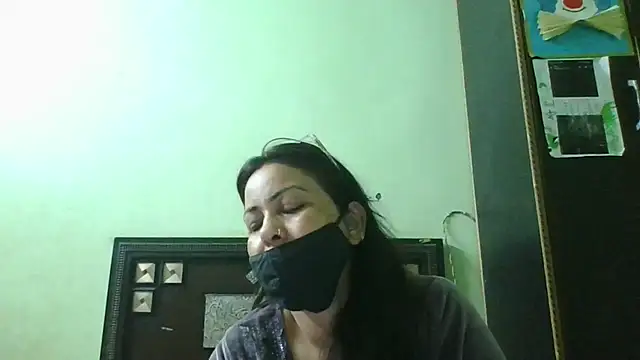 couplesuni online show from February 23, 2026, 4:03 am