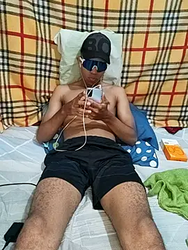 Arturo Stone online show from November 2, 2025, 1:32 am