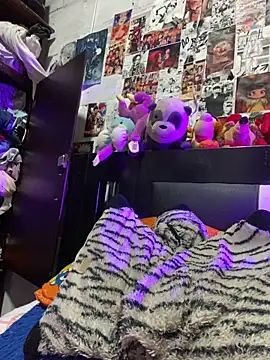 Snapshot of dafne19_ chatting on February 12, 2026, 4:23 am dafne19 online show from February 12, 2026, 4:23 am