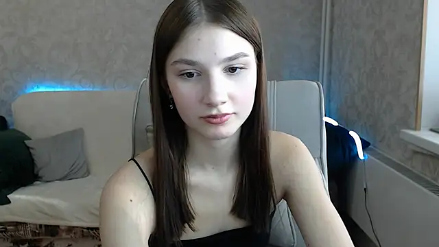 AnaHoney online show from March 13, 2025, 8:26 am