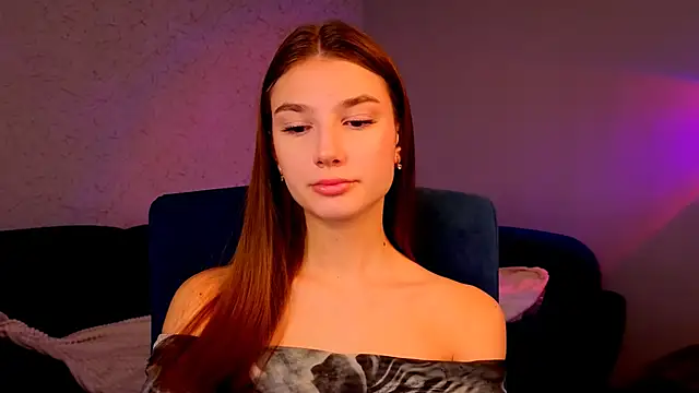 AnaHoney online show from March 4, 2026, 2:19 am