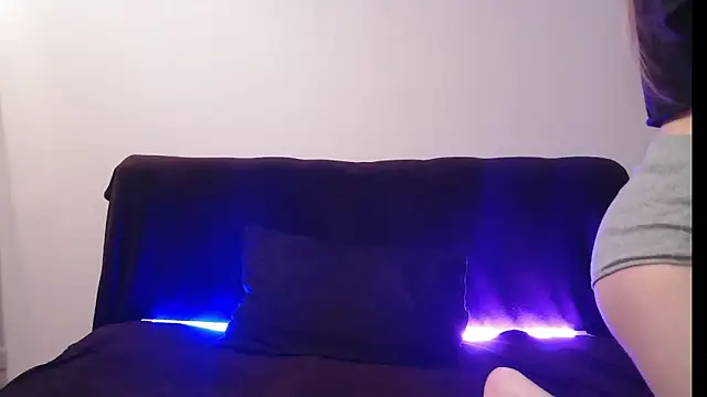 Snapshot of ErikaShyy chatting on February 10, 2026, 12:26 pm ErikaShyy online show from February 10, 2026, 12:26 pm