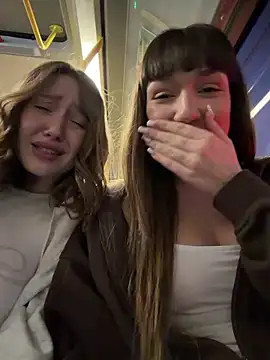 Sophie Avory online show from April 20, 2026, 6:09 pm