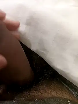 Johnnnm6o online show from January 7, 2026, 5:23 am