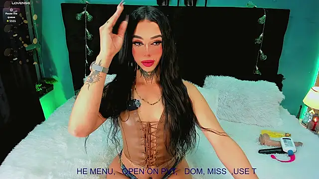 CALLME GODDESS  online show from April 25, 2026, 7:22 am