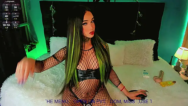 CALLME GODDESS  online show from April 21, 2026, 6:42 am