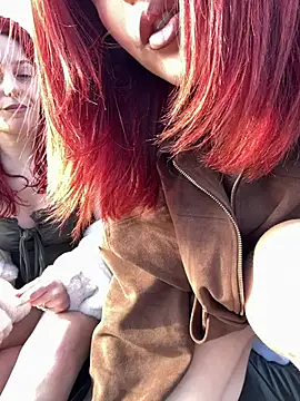 Snapshot of gloria01_daddy chatting on February 15, 2026, 1:10 pm gloria01 daddy online show from February 15, 2026, 1:10 pm