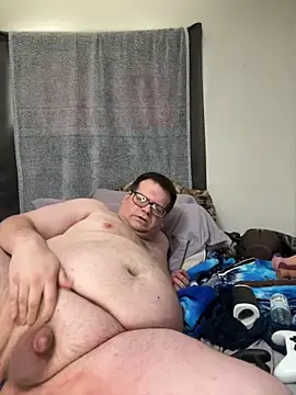 Snapshot of treatbobnicer chatting on February 15, 2026, 5:34 pm treatbobnicer online show from February 15, 2026, 5:34 pm