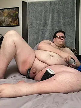 Snapshot of treatbobnicer chatting on February 18, 2026, 5:09 pm treatbobnicer online show from February 18, 2026, 5:09 pm