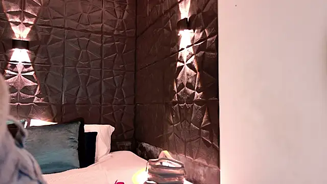 graceymilf666 online show from November 14, 2025, 11:47 am