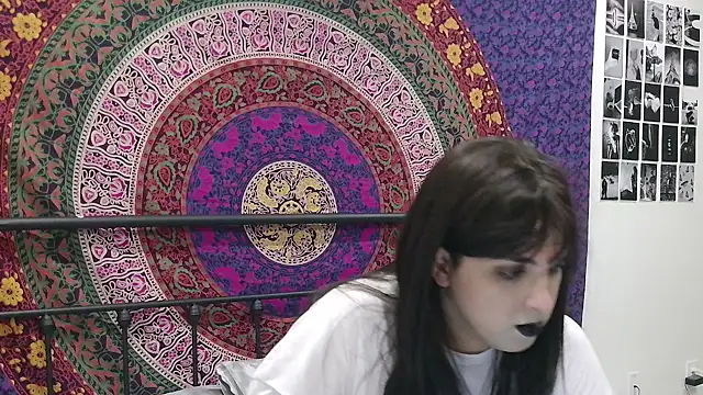 Snapshot of mawadastay chatting on November 2, 2025, 10:59 pm mawadastay online show from November 2, 2025, 10:59 pm